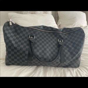 Luis Vuitton duffle bag